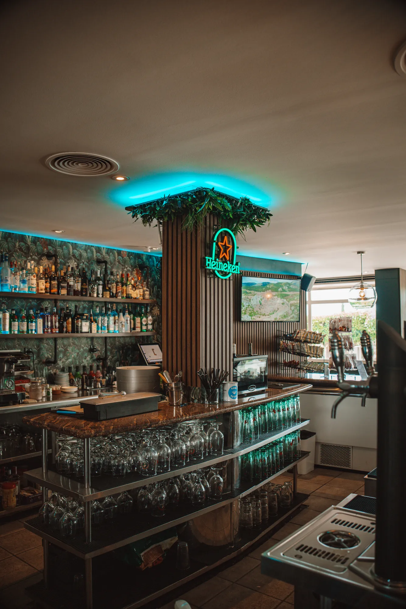 Marina Club · Interiorismo — 11