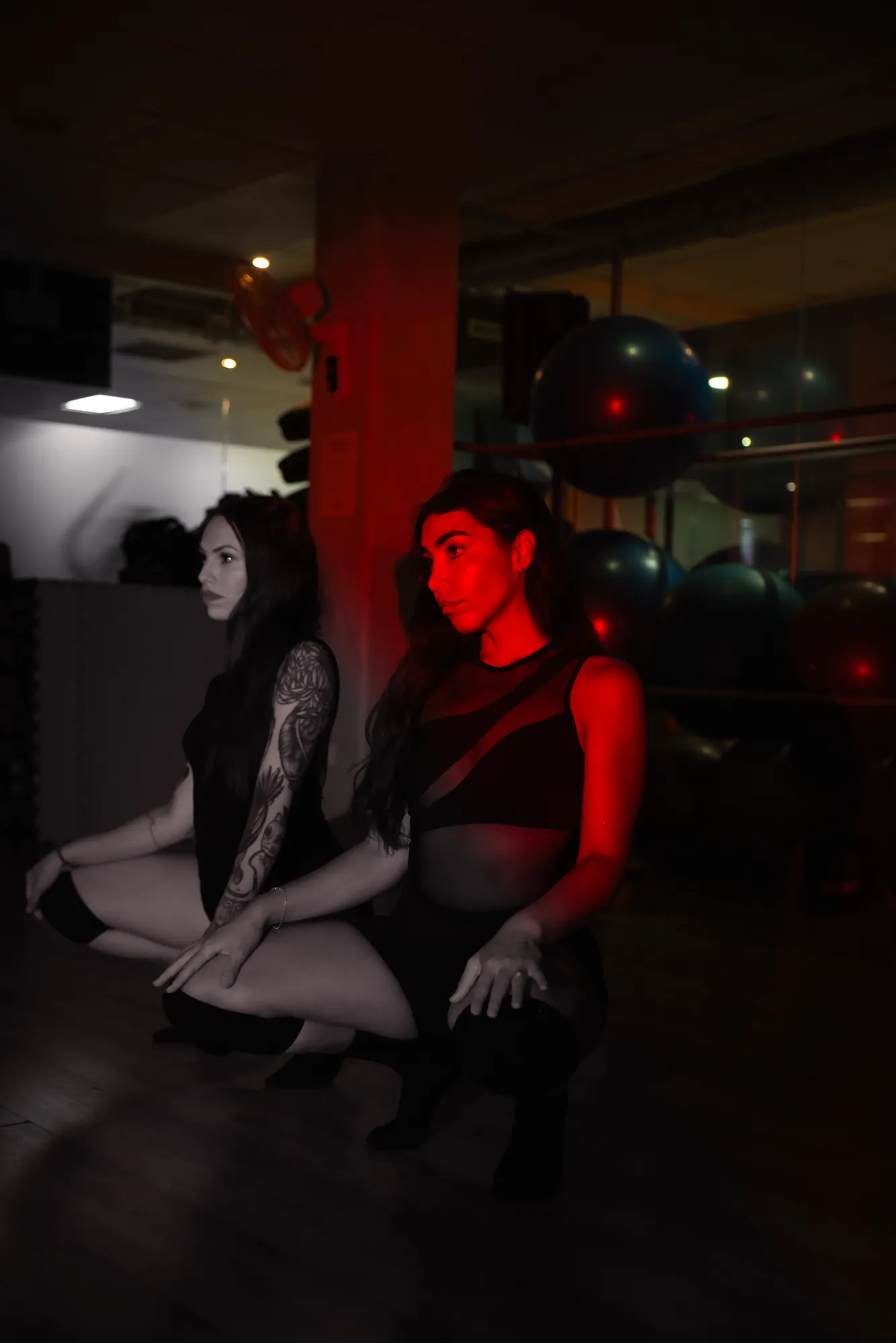 Retrato en rojo — 4